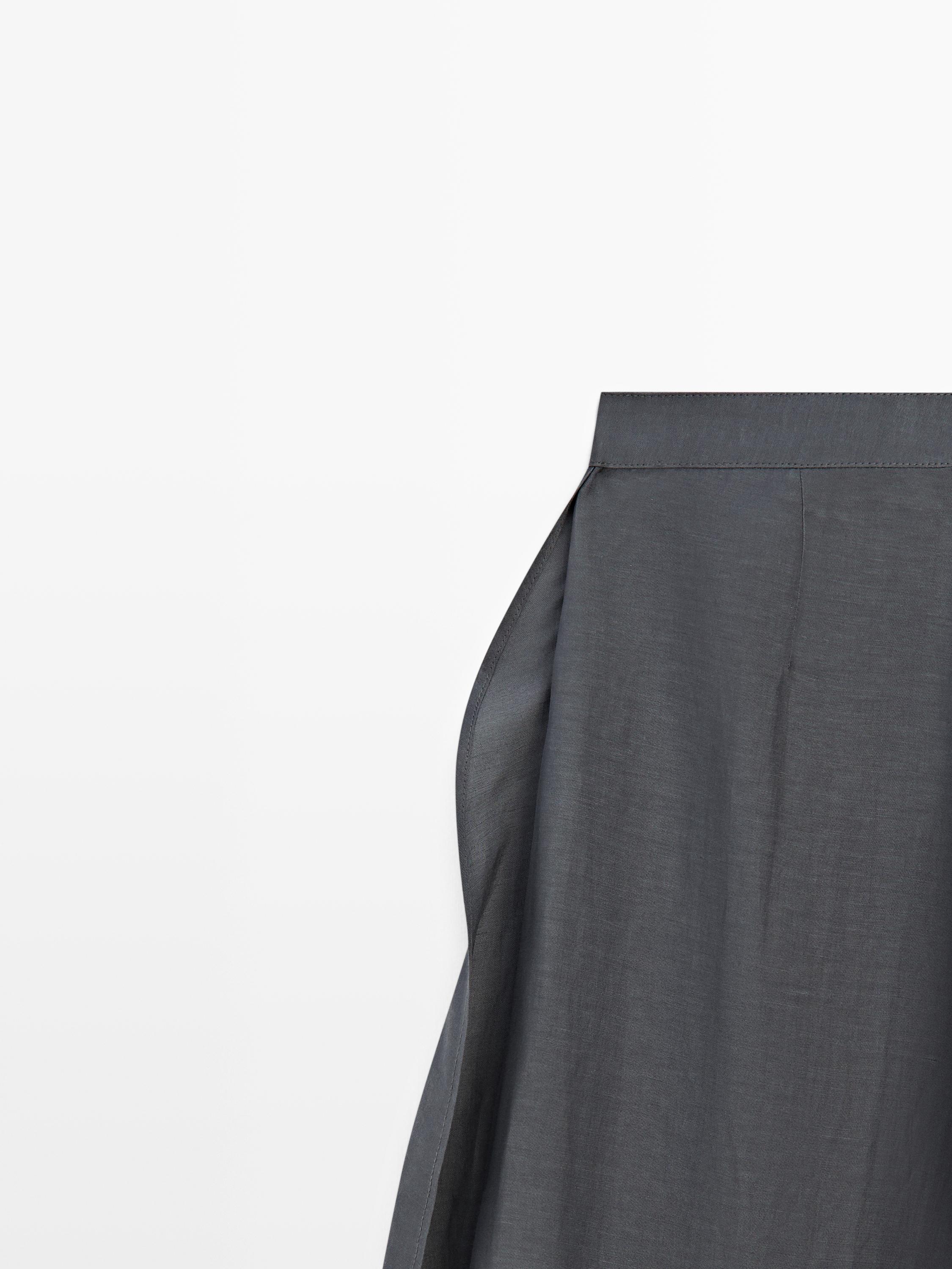 Linen blend trousers with slit details